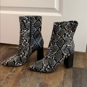 Jeffrey Campbell Siren Pointed Toe